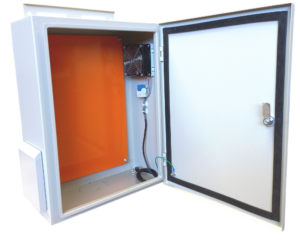 Tablero Galvanizado  530 x 450 x 220 IP 65 CCTV Video vigilancia con Placa de Montaje 1 extractor  220vac, termostato